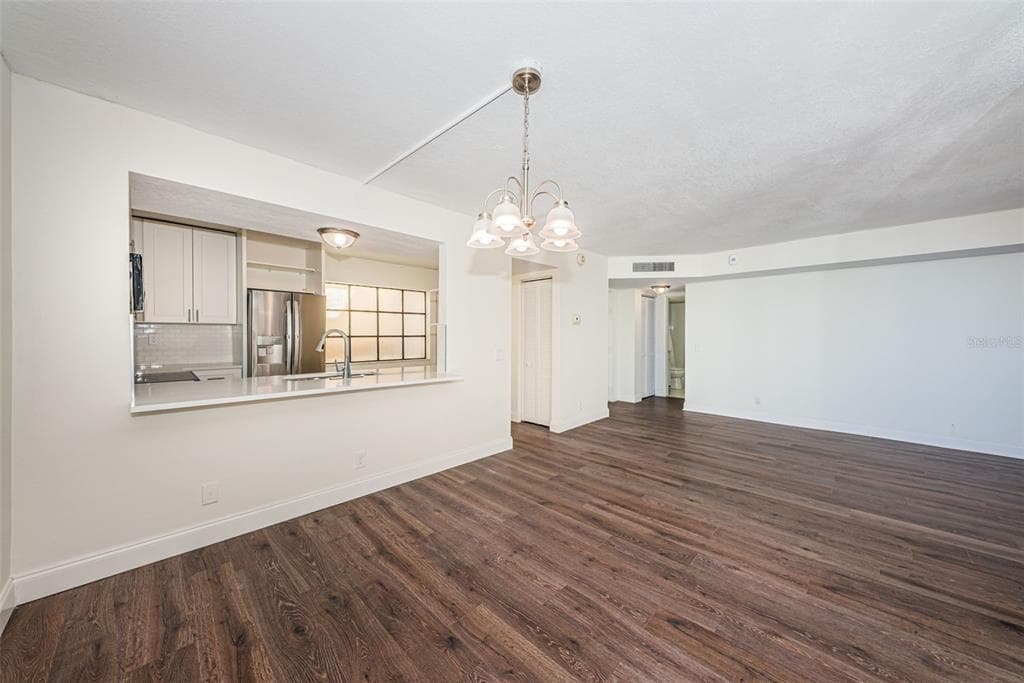 5541 PUERTA DEL SOL BOULEVARD S 313 photo 14