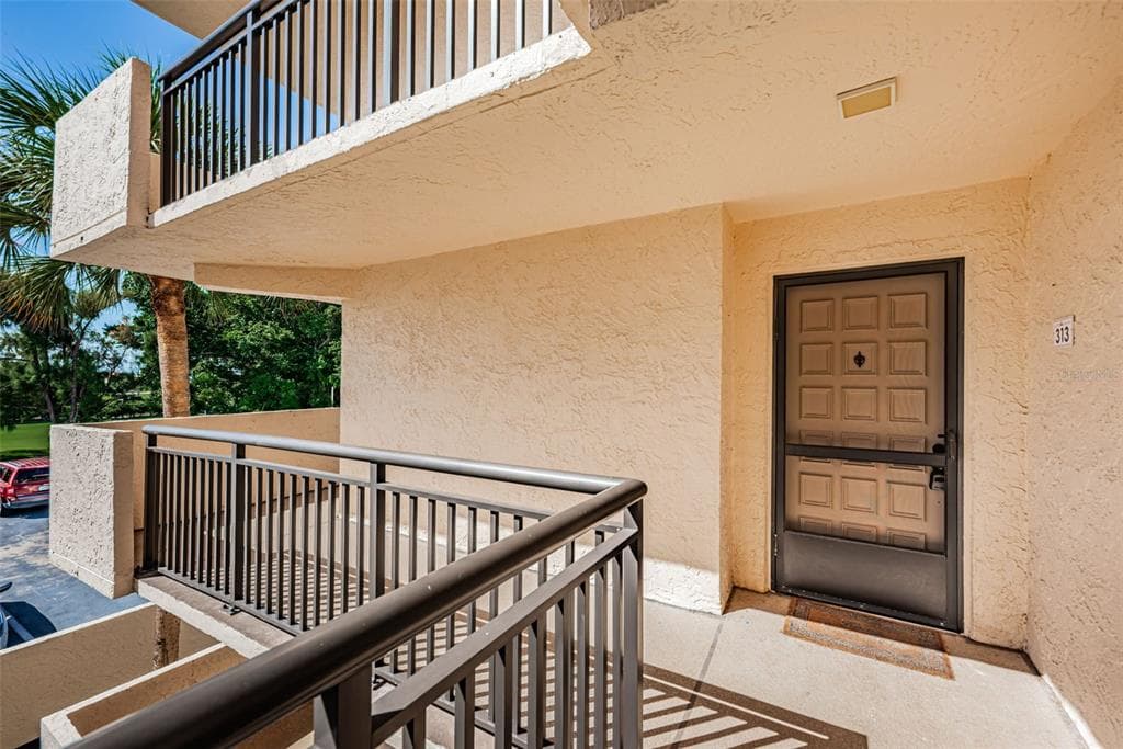 5541 PUERTA DEL SOL BOULEVARD S 313 photo 18