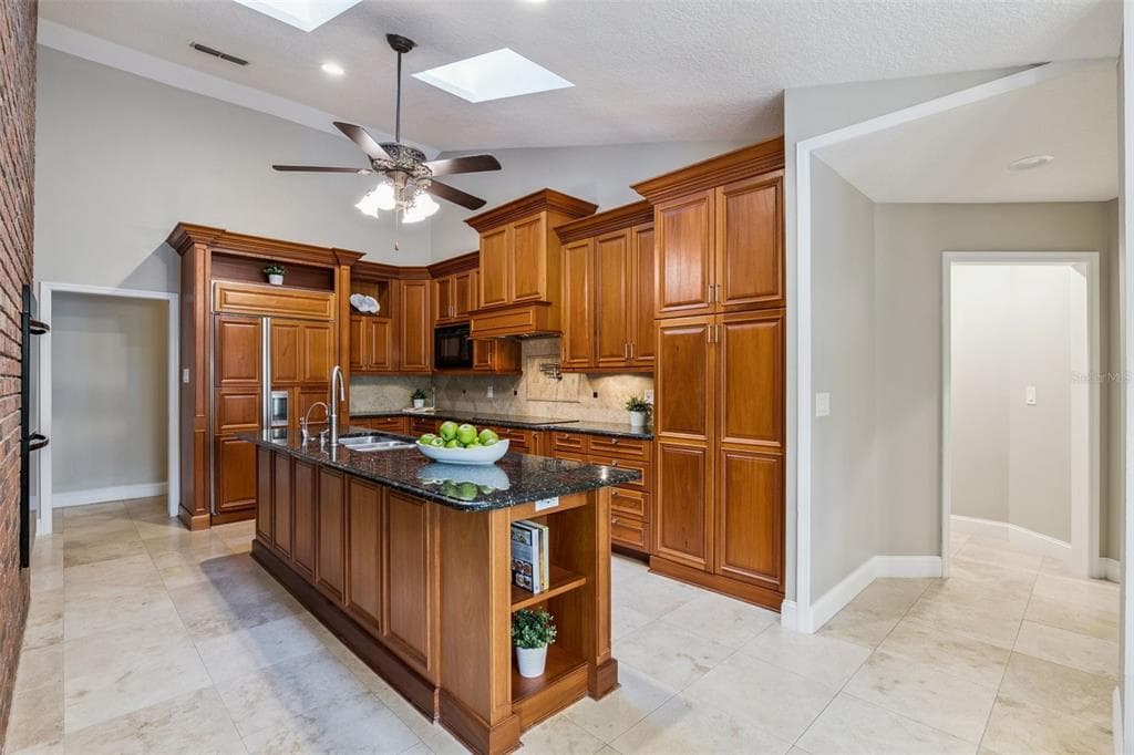 333 BRANTLEY CLUB PLACE photo 15