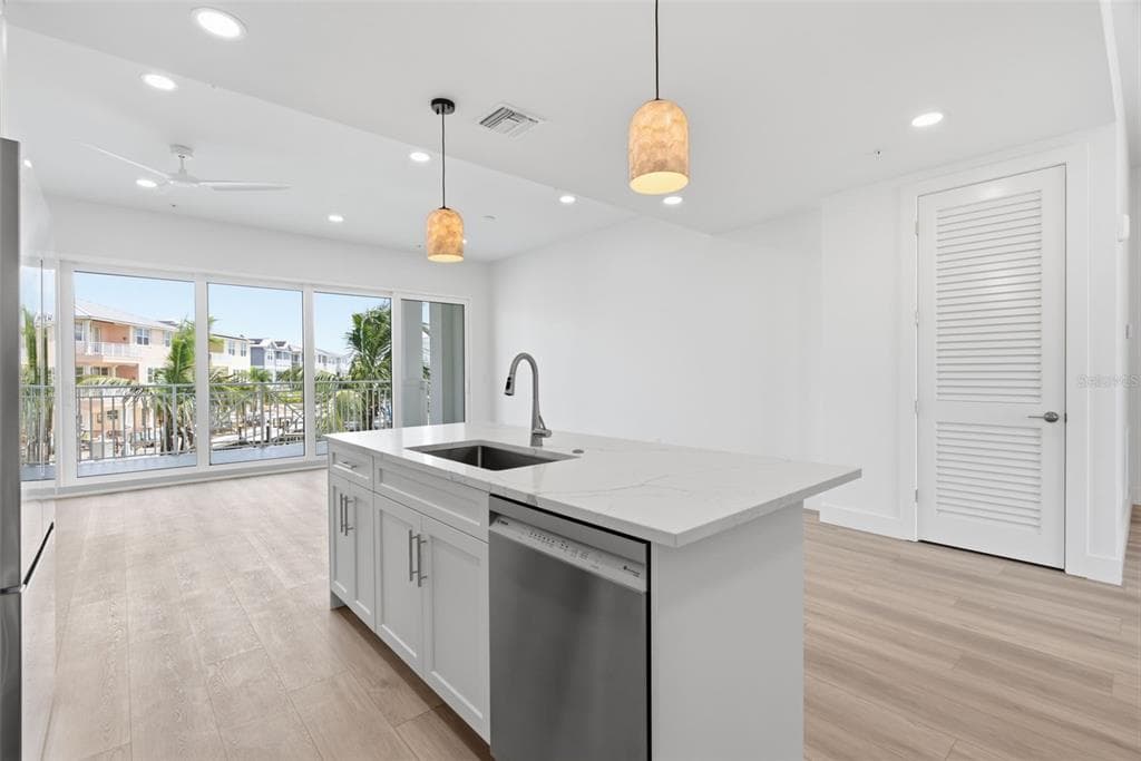 13655 GULF BOULEVARD 201 photo 12