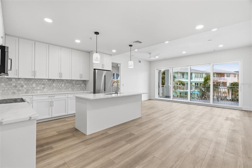 13655 GULF BOULEVARD 201 photo 9
