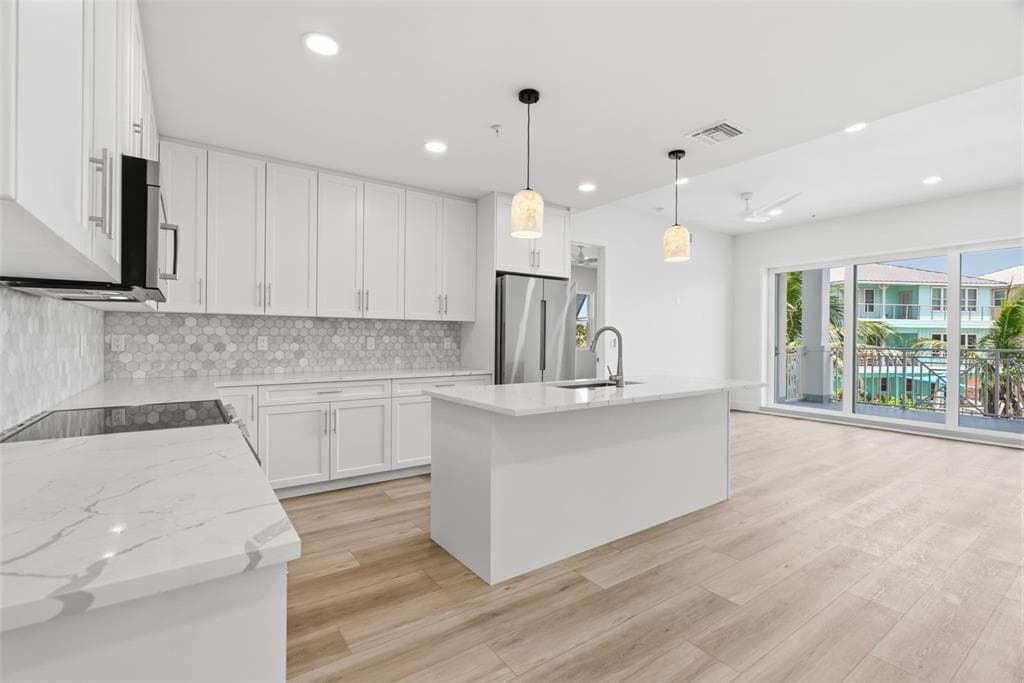 13655 GULF BOULEVARD 201 photo 11