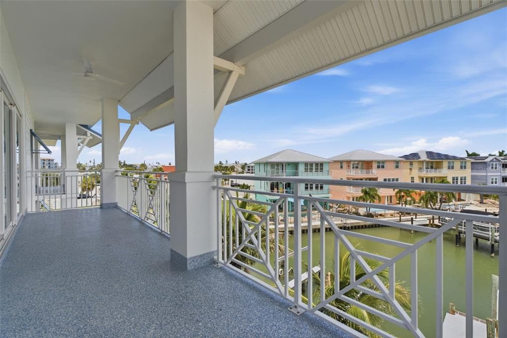 13655 GULF BOULEVARD 302 photo 17