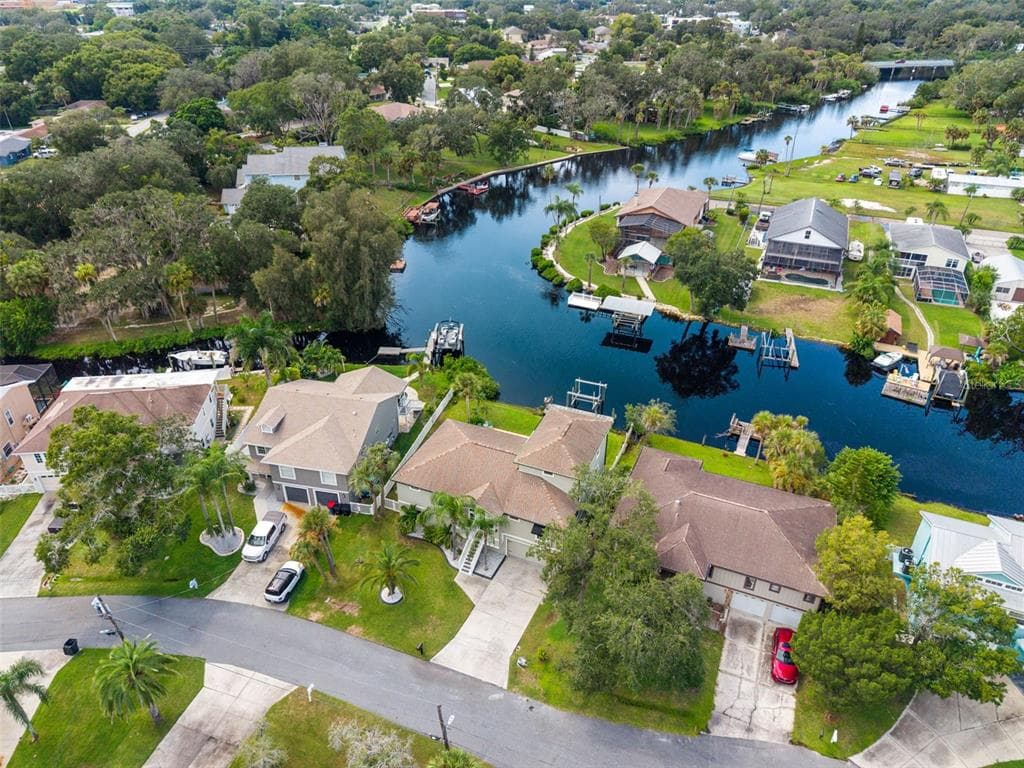 5517 TROPIC DRIVE photo 7