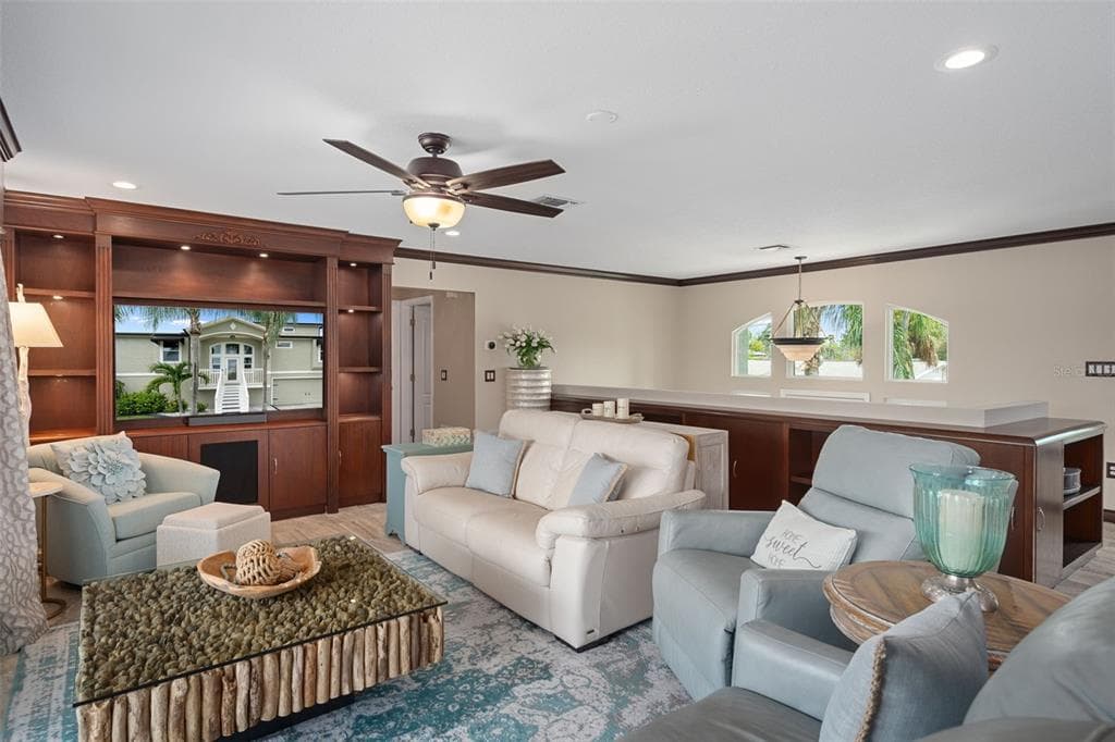 5517 TROPIC DRIVE photo 25