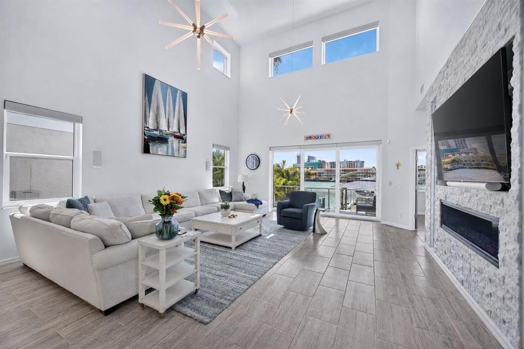 141 BAYSIDE DRIVE photo 22
