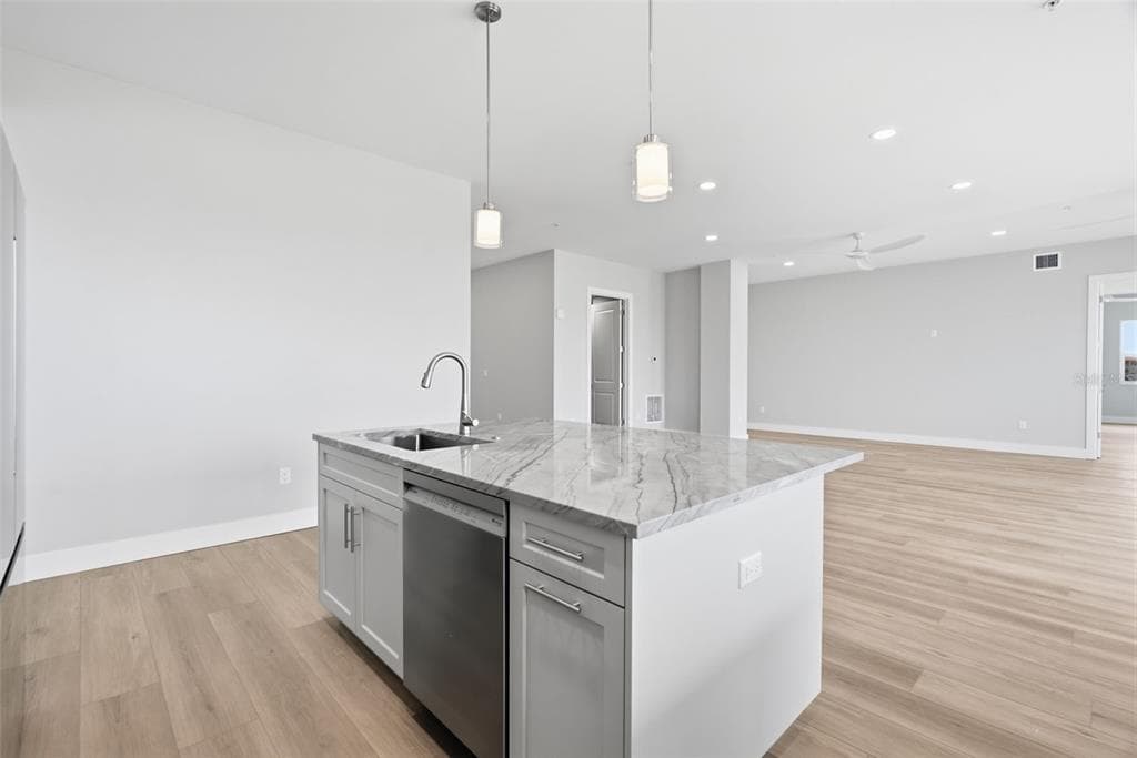 13655 GULF BOULEVARD 401 photo 13