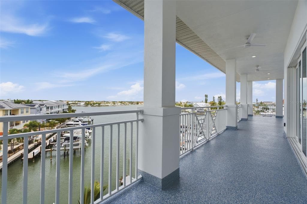 13655 GULF BOULEVARD 401 photo 15