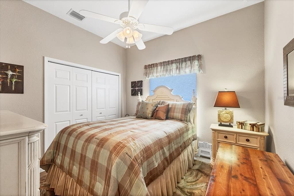 9574 ARSIPE CIRCLE photo 20