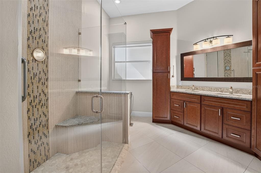 5351 VENTURA DRIVE photo 21