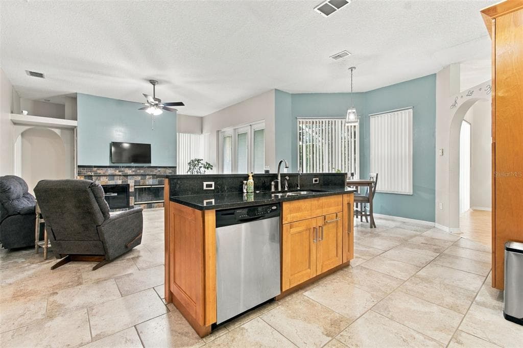 22420 SHORESIDE DRIVE photo 19