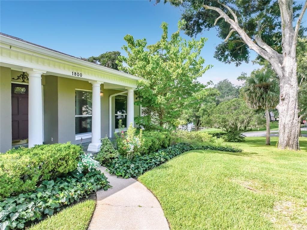 1800 COUNTRY CLUB DRIVE photo 12