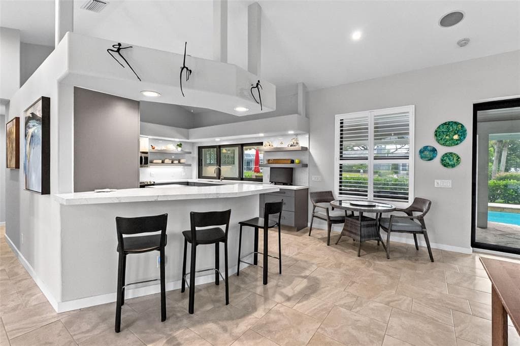 500 VENICE LANE photo 15