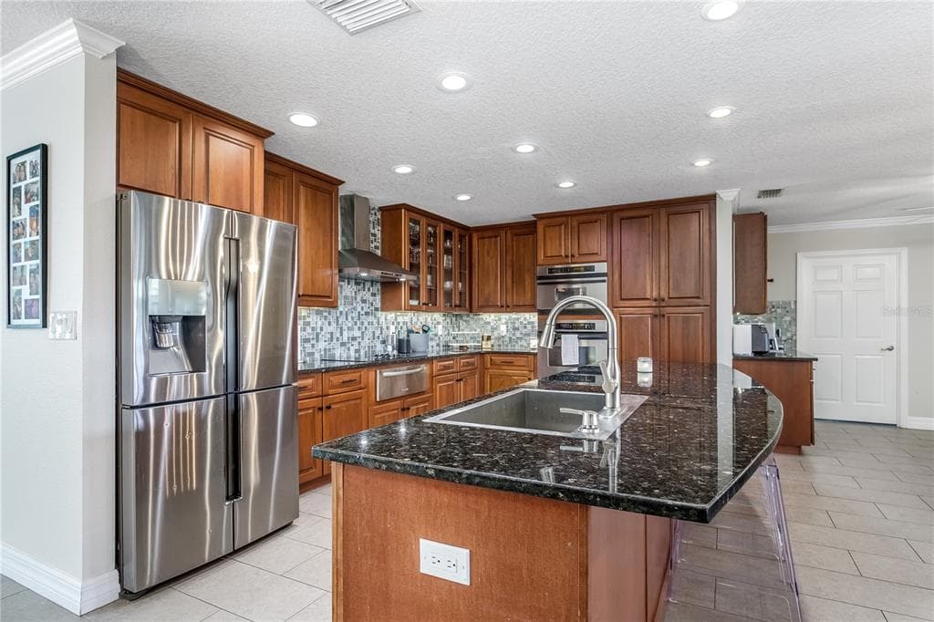 17018 DENNIS ROAD photo 15