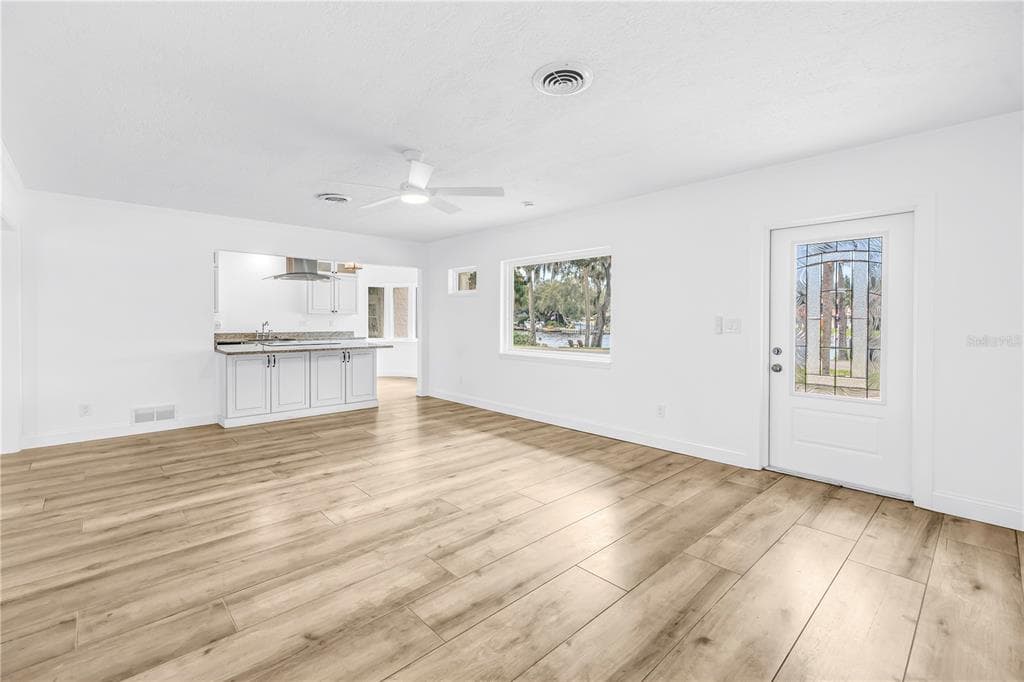7204 GRAND BOULEVARD photo 13