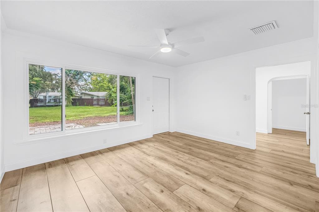 7204 GRAND BOULEVARD photo 17