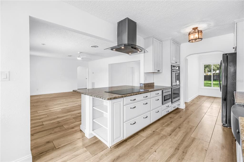 7204 GRAND BOULEVARD photo 22