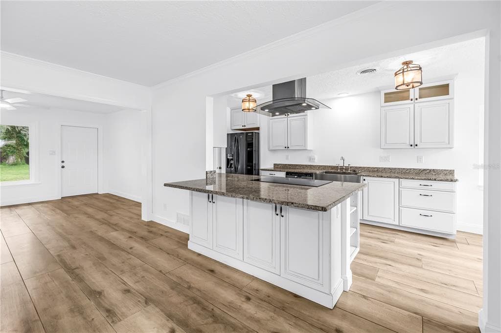 7204 GRAND BOULEVARD photo 21