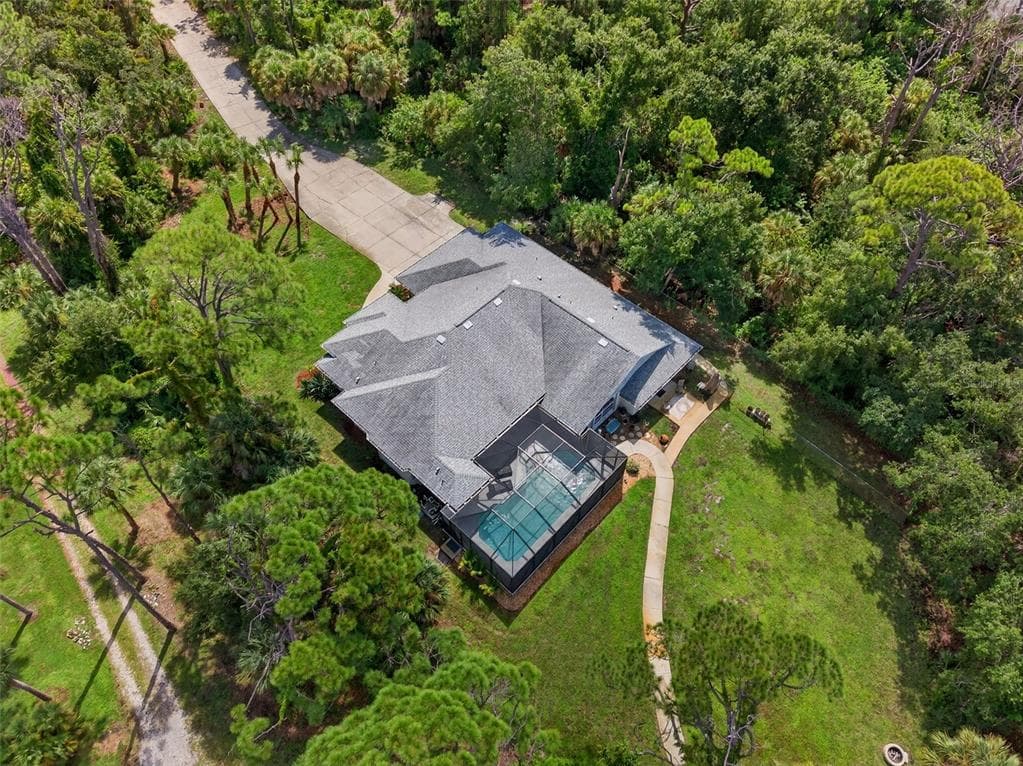 150 N OXFORD DRIVE photo 2