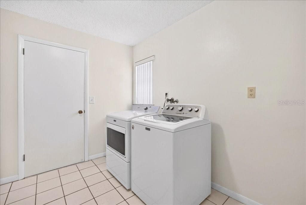 26 CLAYMONT COURT S photo 18