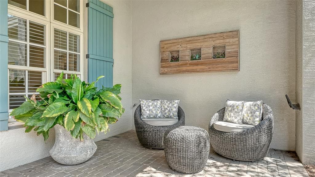 7467 CABBAGE PALM COURT photo 5