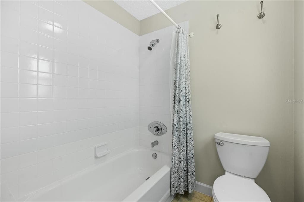 21 COLLINGTON COURT photo 22