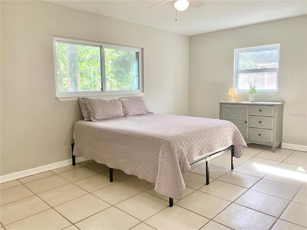 3305 NW 24TH AVENUE photo 11