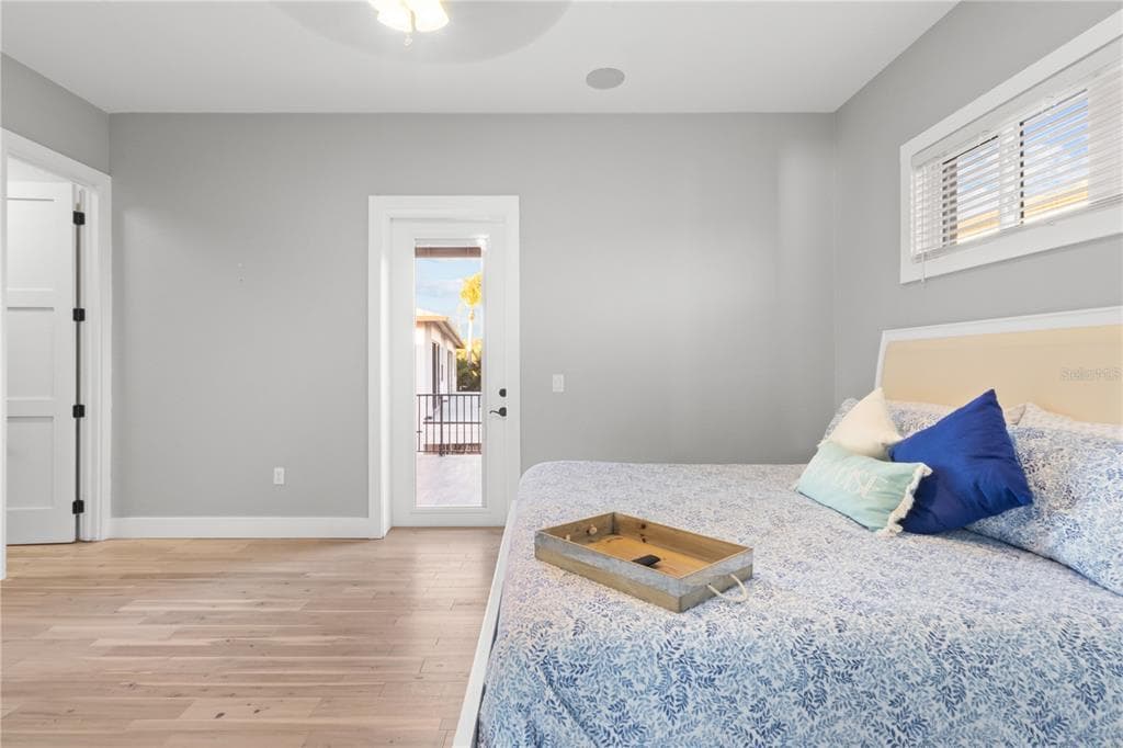 107 SUNSET DRIVE photo 23