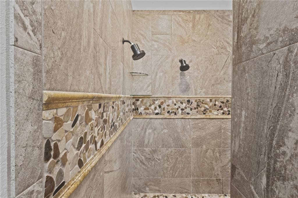 107 SUNSET DRIVE photo 20