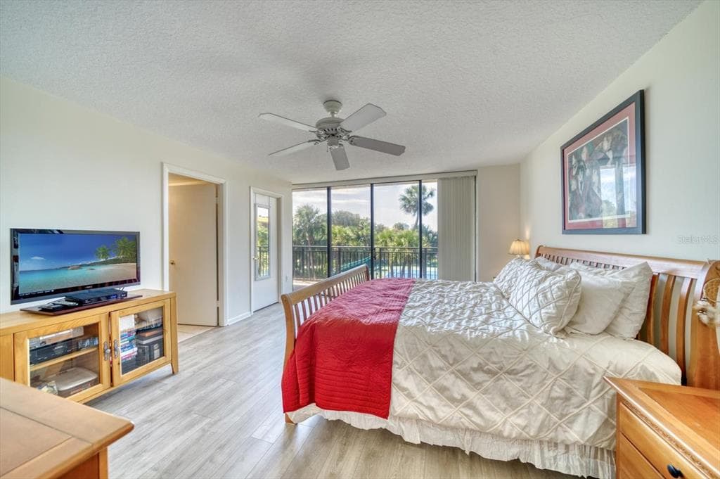 7600 BAYSHORE DRIVE 202 photo 17