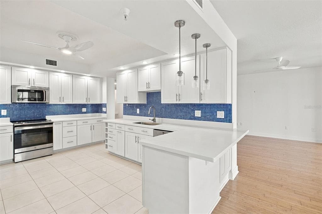 4993 BACOPA LANE S 304 photo 9