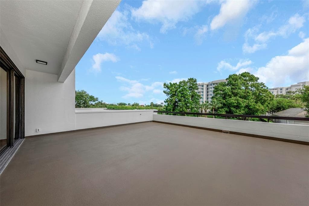 8 BELLEVIEW BOULEVARD 108 photo 24
