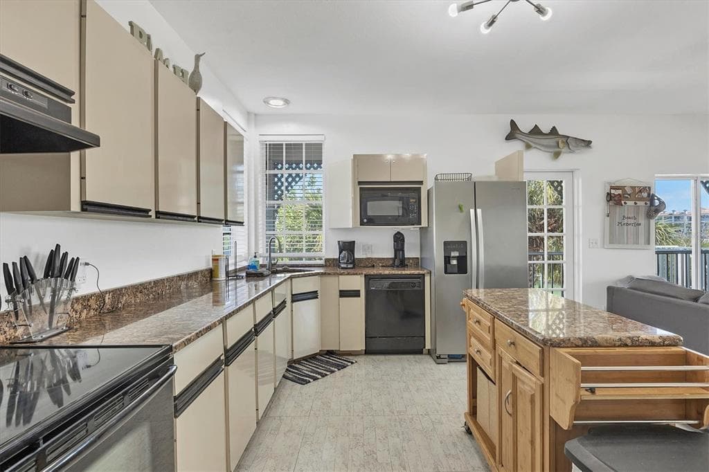 310 KETTLE HARBOR DRIVE photo 23
