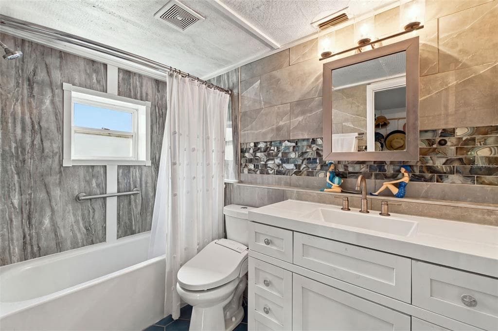 13736 JUDY AVENUE photo 16