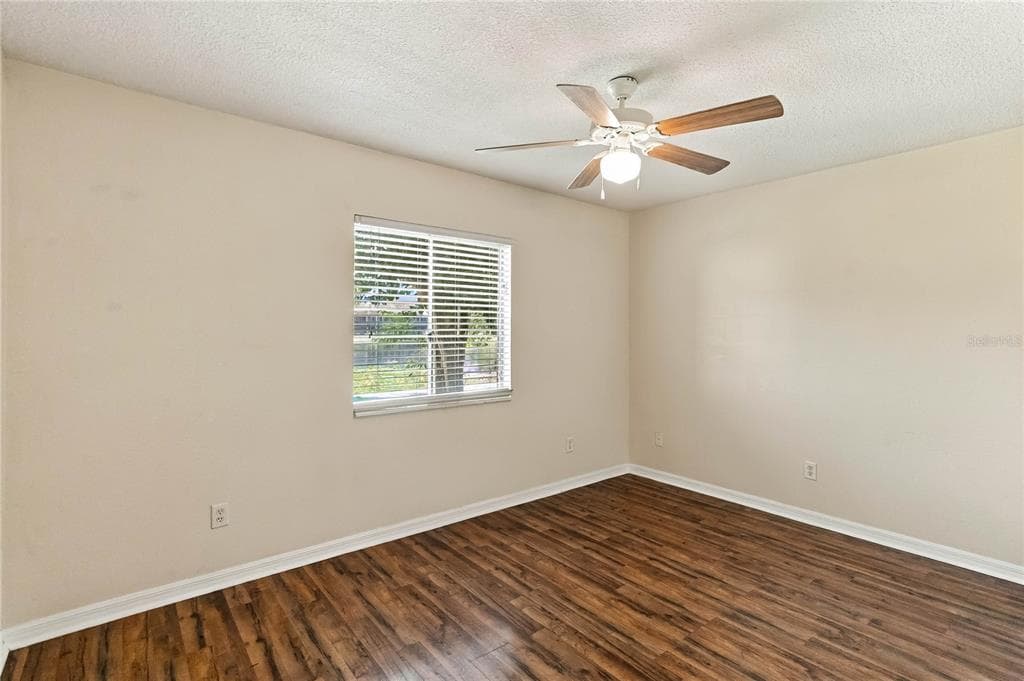 185 N PEARL LAKE CAUSEWAY 110 photo 18