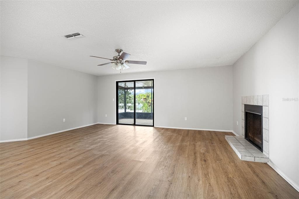 627 TIMBER BAY CIRCLE W photo 7