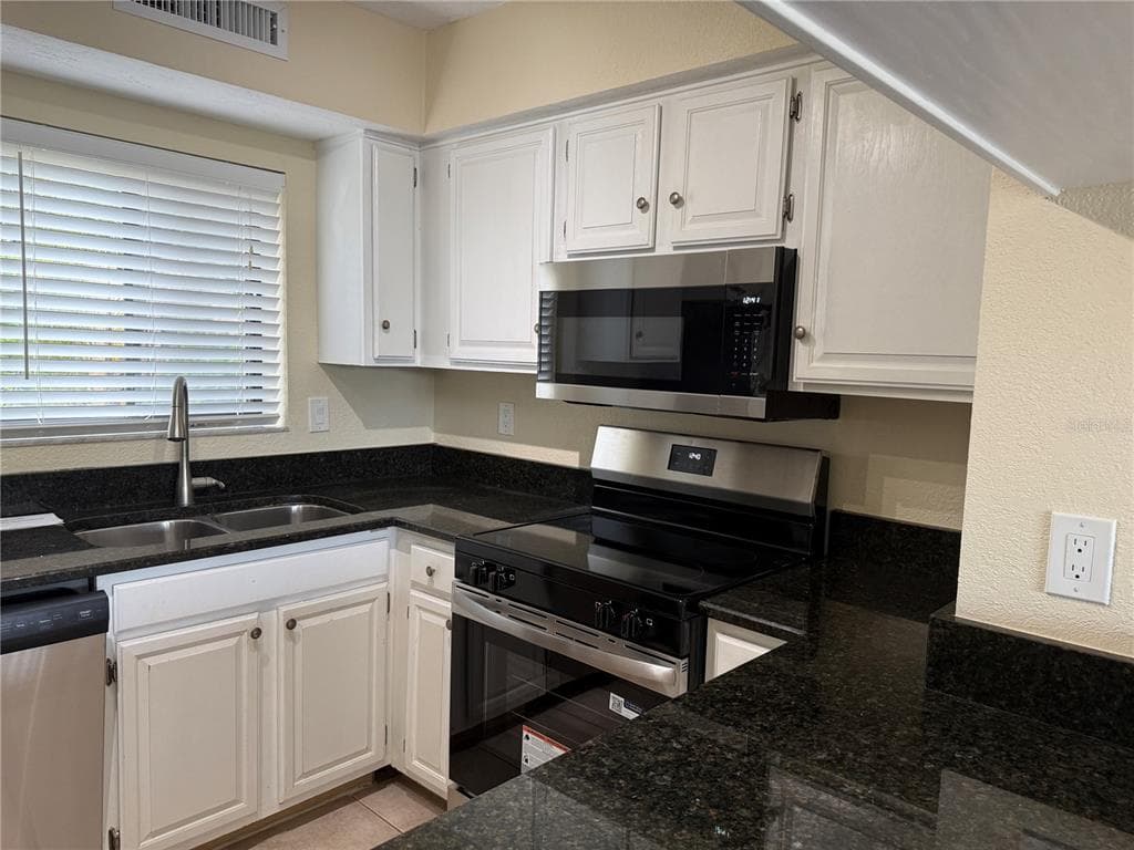 5697 ASHTON LAKE DRIVE 6 photo 12