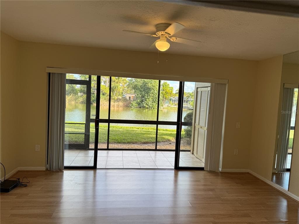 5697 ASHTON LAKE DRIVE 6 photo 4