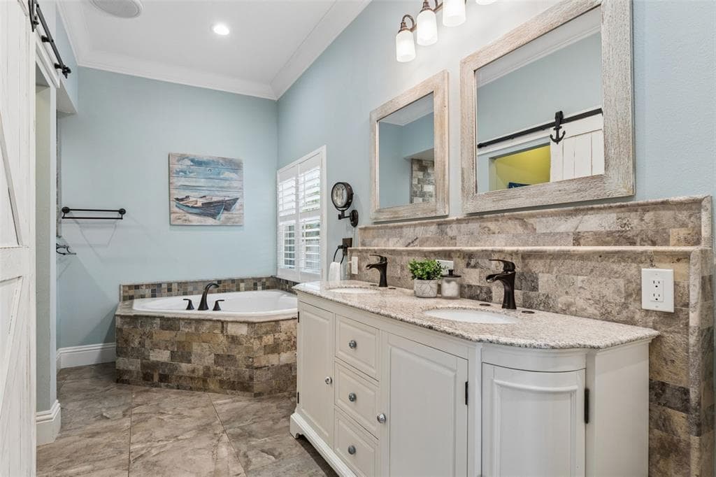 13622 S LAKE MARY JANE ROAD photo 20