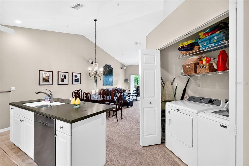 7609 SWEETBAY CIRCLE NA photo 14