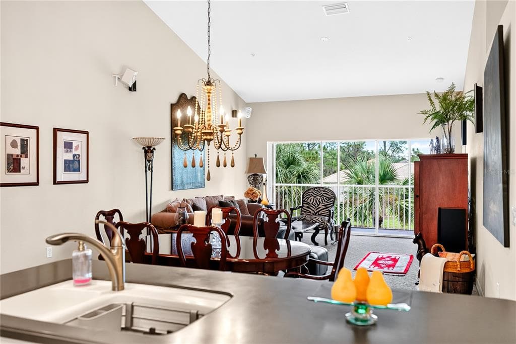 7609 SWEETBAY CIRCLE NA photo 18