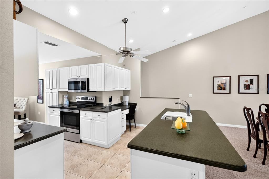 7609 SWEETBAY CIRCLE NA photo 11