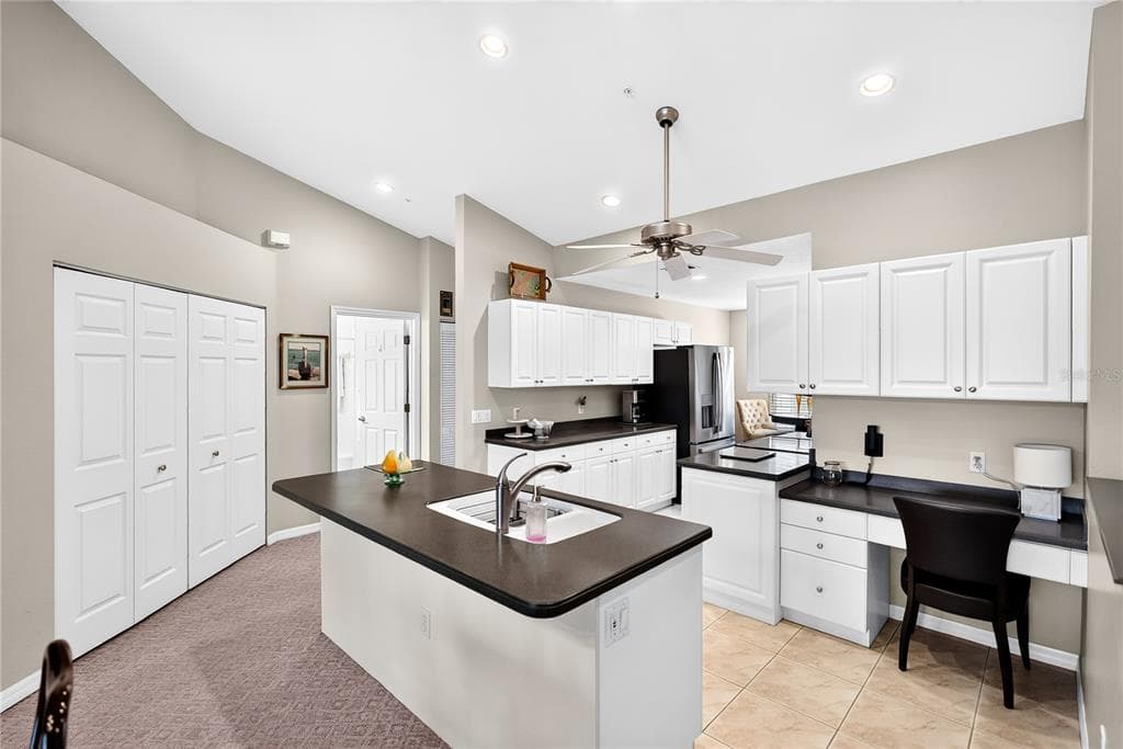 7609 SWEETBAY CIRCLE NA photo 8
