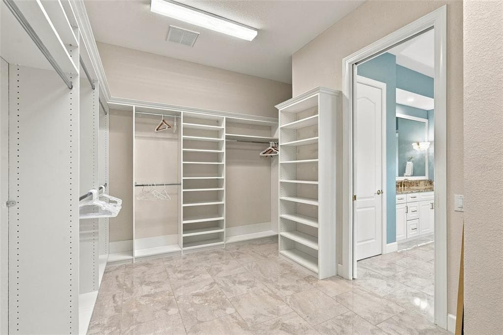 1356 GREBE DRIVE photo 25