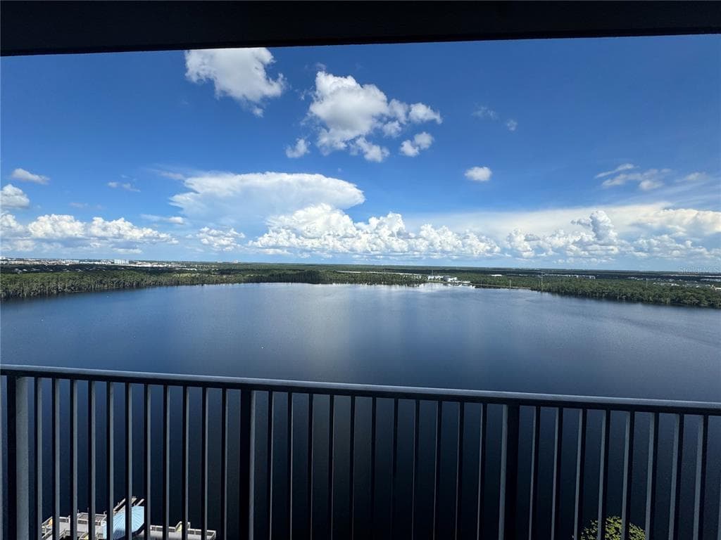 13427 BLUE HERON BEACH DRIVE 1804 photo 16