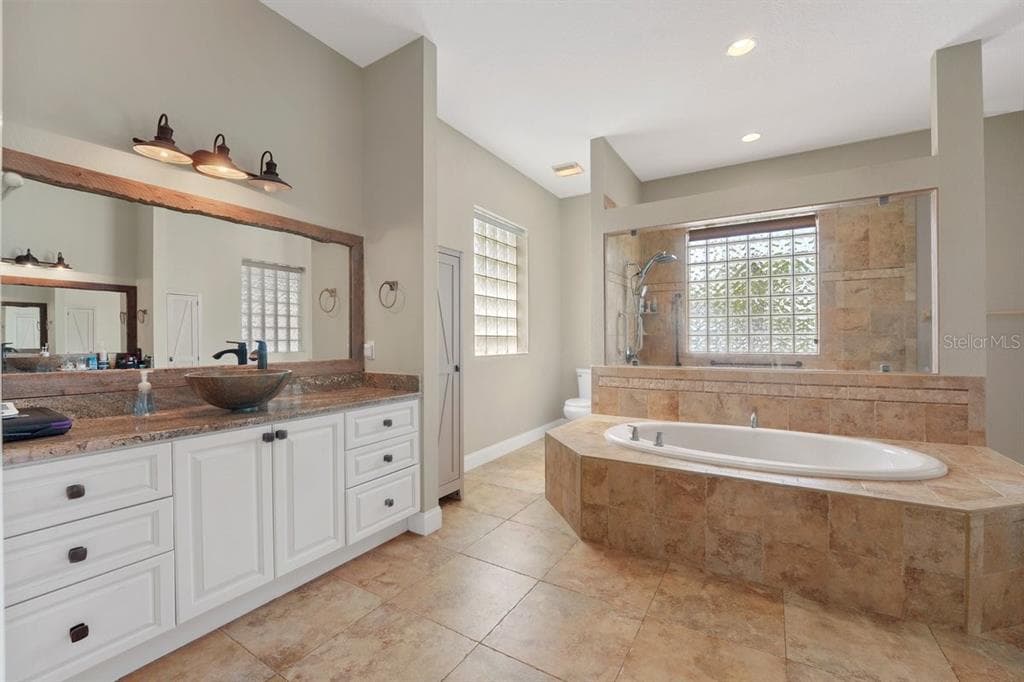 743 WILLIAMS ROAD photo 21