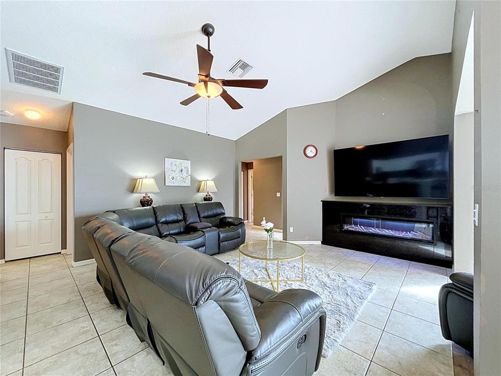 1161 MARINA DRIVE photo 12