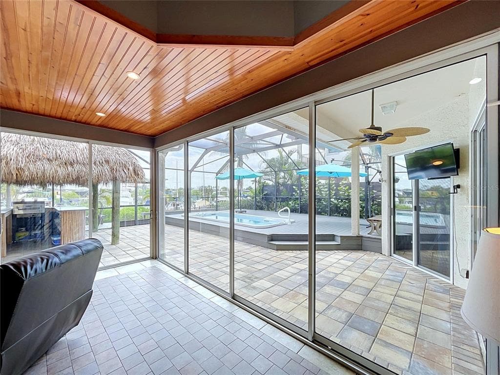 1161 MARINA DRIVE photo 14