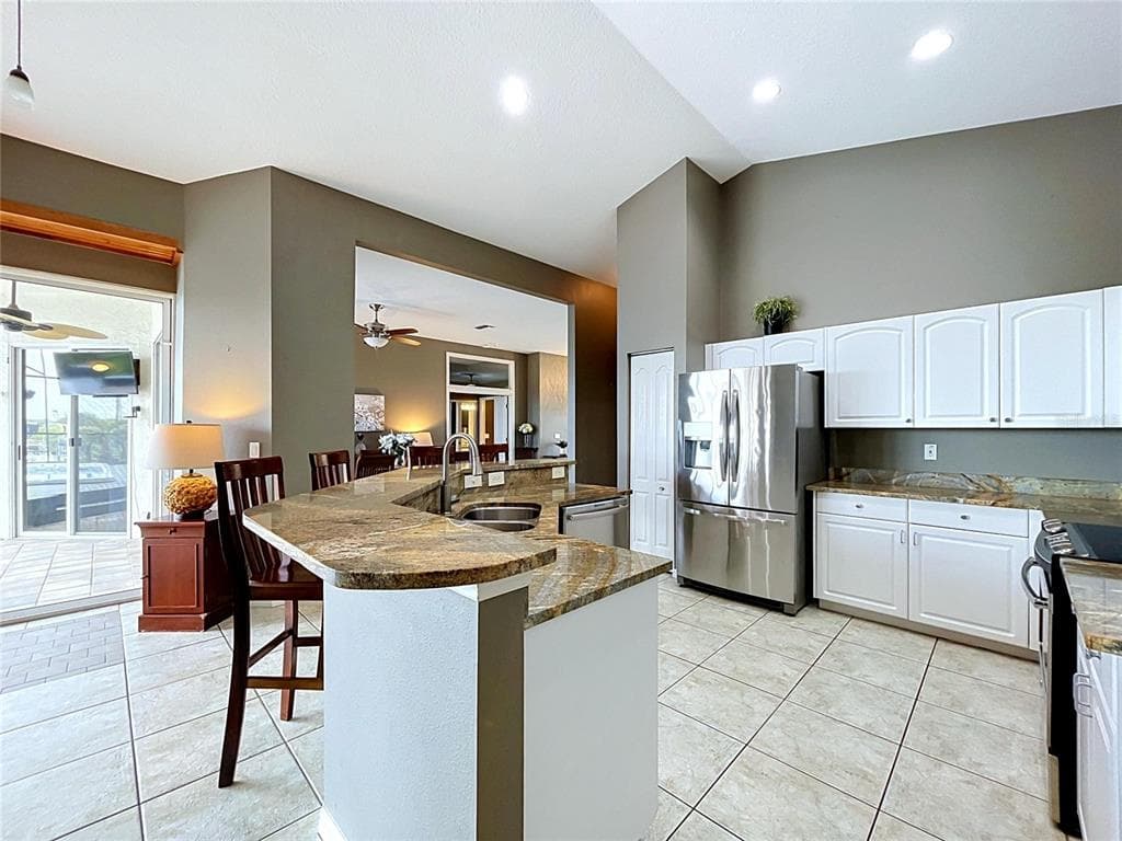 1161 MARINA DRIVE photo 11