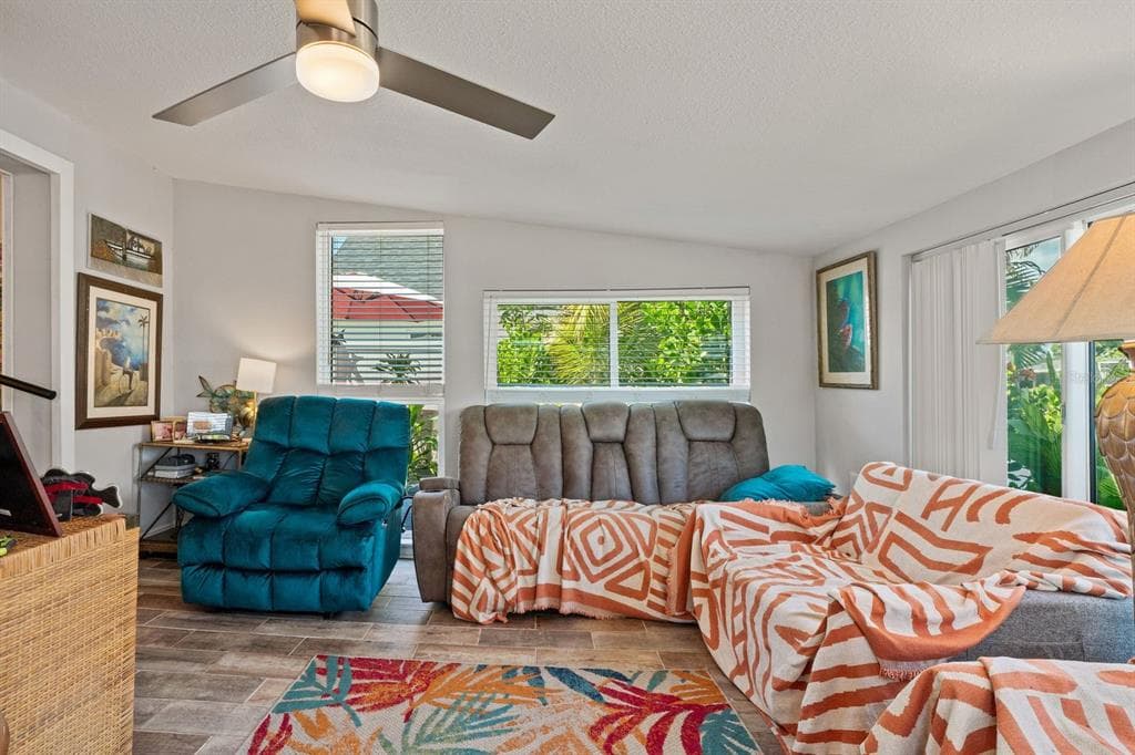 10713 DALTON AVENUE photo 14